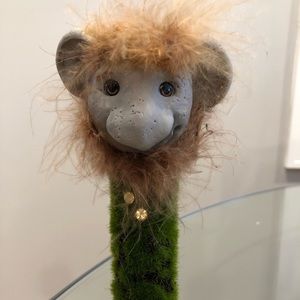 Troll mentos holder theme Frozen II